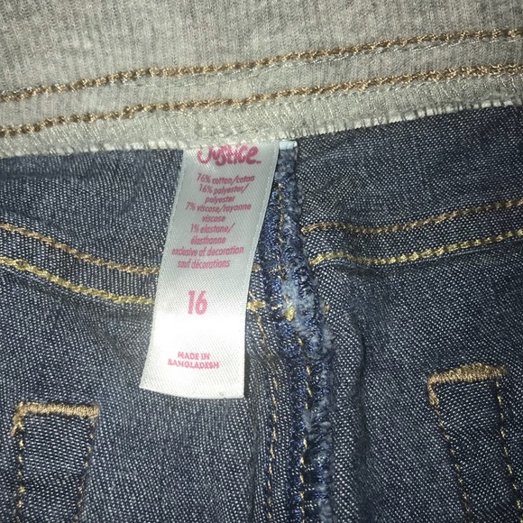 🎀 - Picture 3 of 3